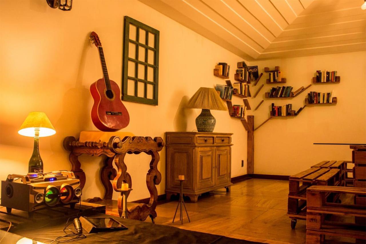 The Eco Palace Hostel Armacao dos Buzios Экстерьер фото