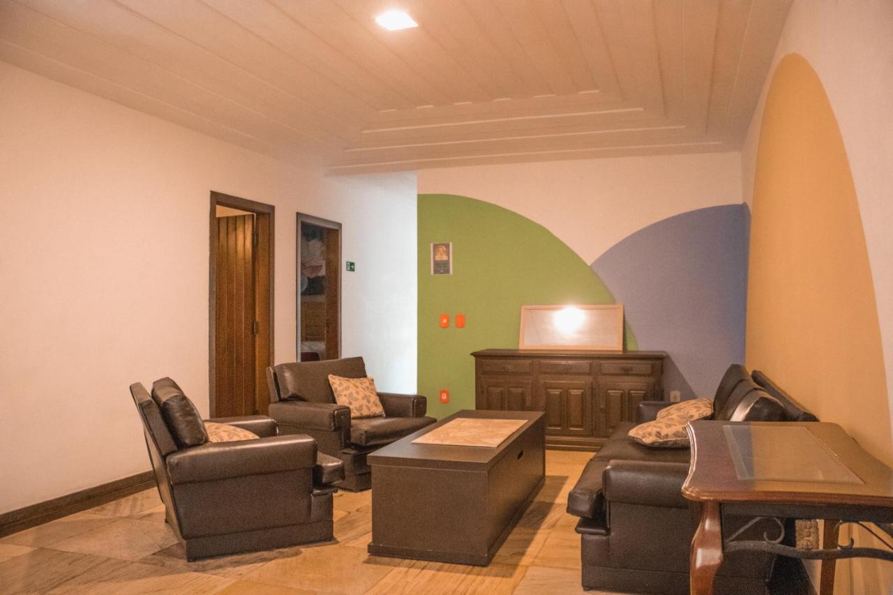 The Eco Palace Hostel Armacao dos Buzios Экстерьер фото