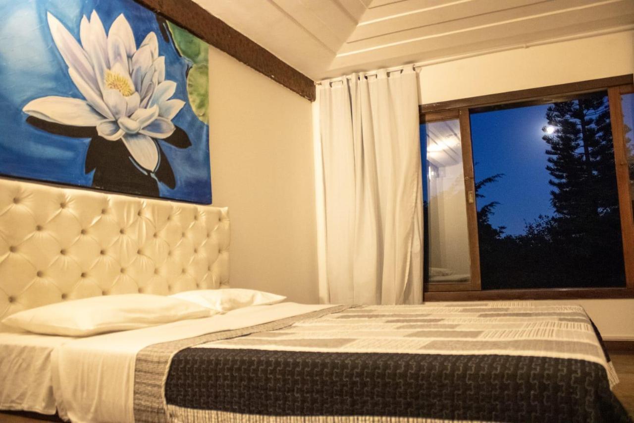 The Eco Palace Hostel Armacao dos Buzios Экстерьер фото